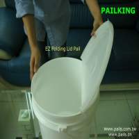 Detergent pails